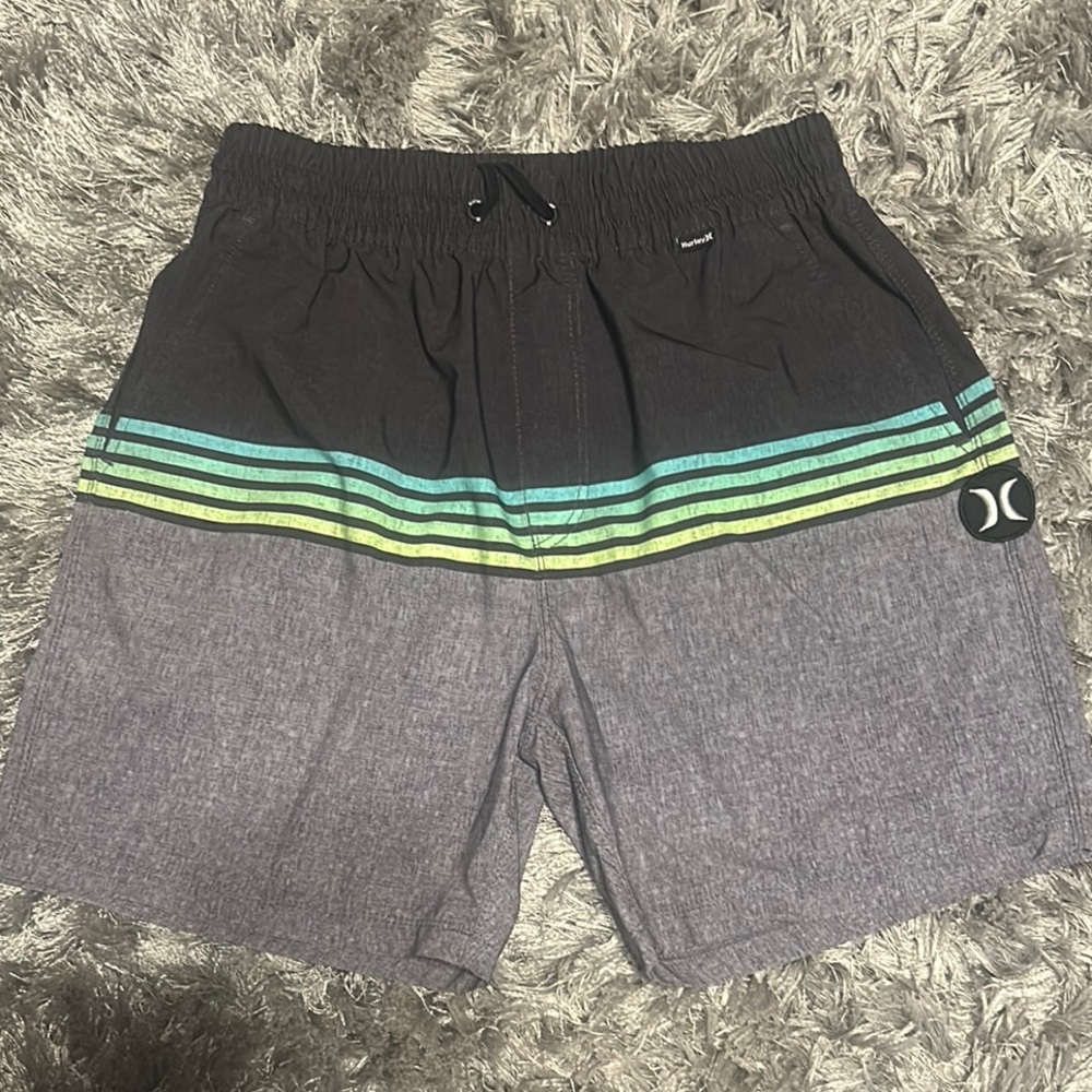 Hurley Black and Gray Hybrid Shorts with Sporty Design